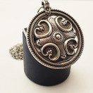 Kalevala Jewerly, (big) ´Räisälä´s Pendant´+Chain , Sterling -83
