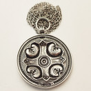 Kalevala Jewerly, (big) ´Räisälä´s Pendant´+Chain , Sterling -83