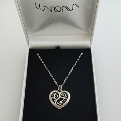 Lumoava koru,  (iso) Hertta Riipus, Kaulakoru , Hopeaa 