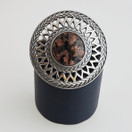 Kalevala Koru,Uskelan solki, graniitti, Hopeaa -95 