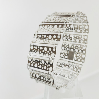 N.Westerback, Helsinki, design Liisa Vitali, näyttävä 3,6cm leveä 