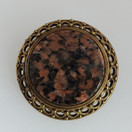 Kalevala koru, solki 1515-4 ' USKELA ' , Rintakoru Graniitilla, Pronssia