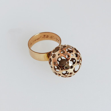 N.Westerback oy, Liisa Vitali , Leppäkerttu -sormus,14k kultaa -70