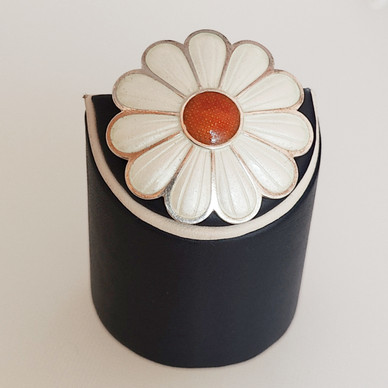 Kalevala Koru , Kukkaketo Solki ,Rintakoru Hopeaa 