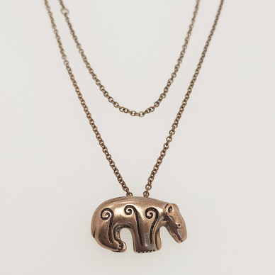 Kalevala Koru, Karhu -Solki / Riipus ,kaulakoru  Pronssia