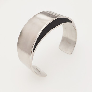 Auran kultasepät, Pekka Piekäinen,upea Rannekoru, Emalointi,Hopeaa -76