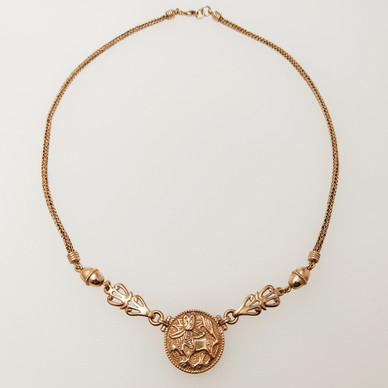 Kalevala Koru, Aurinkoleijona kääty, kaulakoru 18k kultaa , -97