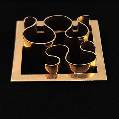 Helge Narsakka / Kauniskoru , upea Solki , Rintakoru 14k Kultaa -68