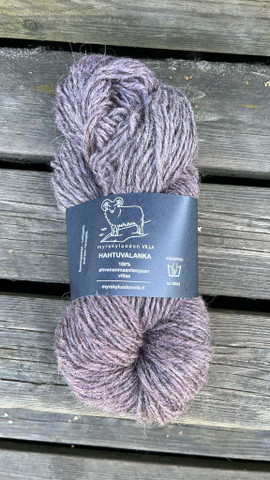 Myrskyluodon Usvakanerva punertava Hahtuvalanka