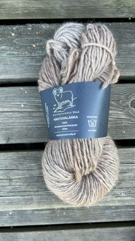 Myrskyluodon Kaarna vaaleanruskea Hahtuvalanka