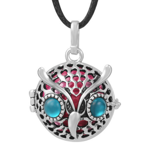 Bolakorun pallo Fuksianpunainen