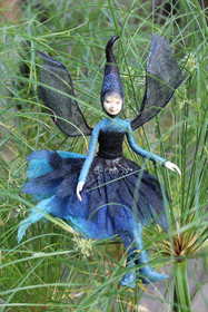 Keijuperhe: Elementtikeiju 'Vedenhaltia'