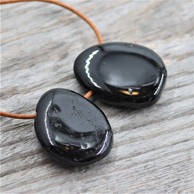 Riipus Musta turmaliini 28-35mm 1-laatu