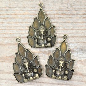 Riipus 'Ganesh' pronssi 53*36mm