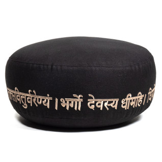 Meditaatiotyyny 'Gayatri Mantra' 33*17cm