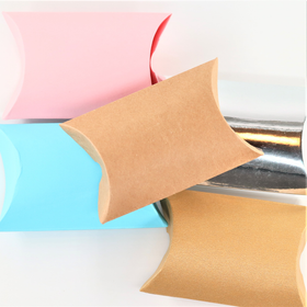 Lahjarasia pahvinen 'Pillow' ruskea 90*60*25mm