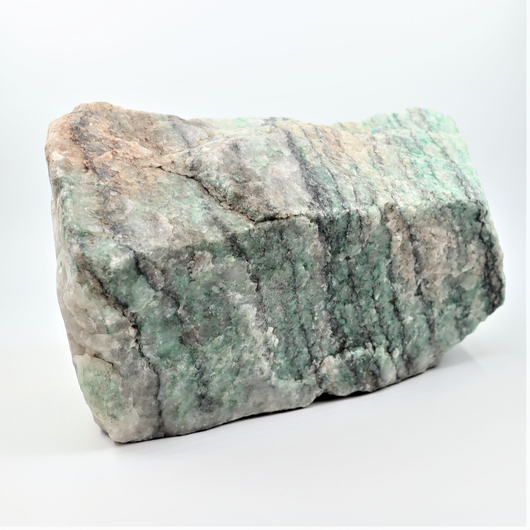 Lapin Vihreä kvartsi 'Uniikkiyksilö' 29*15*10cm/8150g