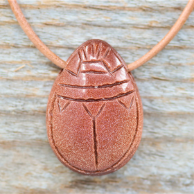 Riipus Aurinkokivi 'Goldstone Scarabee' 25*35mm