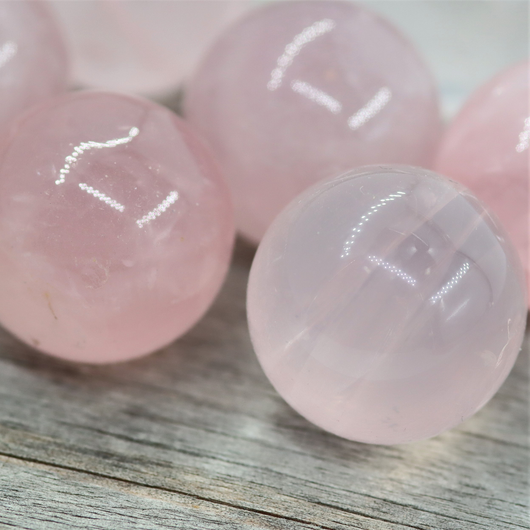 Ruusukvartsi Pallo 20mm
