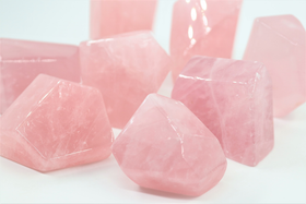 Ruusukvartsi 'Kulmikas' 50-55mm