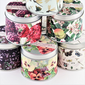 Tuoksukynttilä peltipurkissa Ruusu 'Lupiini'