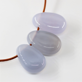 Riipus Kalsedoni sininen 'Drilled Drop' 30*20mm