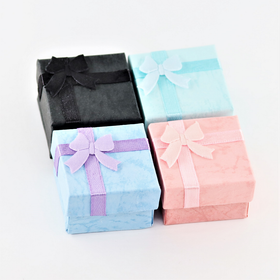 Korurasia 'Rusetti' (värivaihtoehtoja)