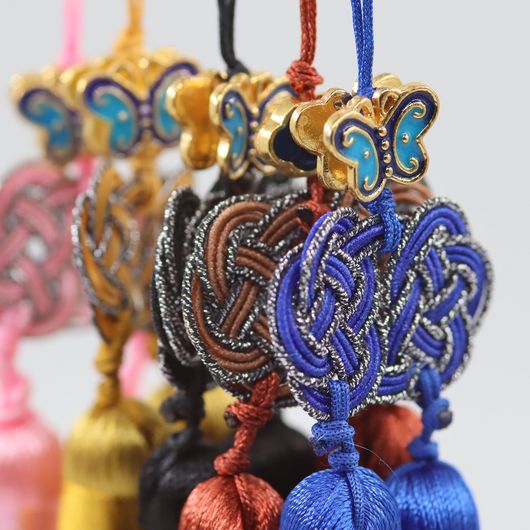 Tasselitupsu 'Double' 20cm