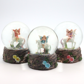 Lumisadepallo 'Keiju ja Yksisarvinen' (3 mallia)