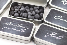 Pastillit peltirasiassa Lakritsi 55g