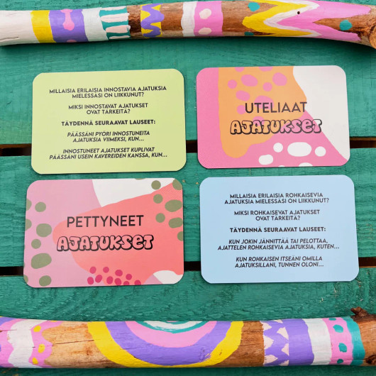 Kivat & kurjat ajatukset kortit - Hidasta elämää