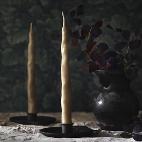 Kruunukynttiläpari Mehiläisvaha  'A&O' hiekka 21cm