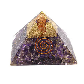 Orgoniitti Pyramidi Ametisti 'Reiki' 70*70*60mm