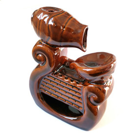 Suitsukepoltin 'Backflow Wiki Waterfall'