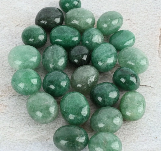 Vihreä Kvartsi 'Round' 20-30mm