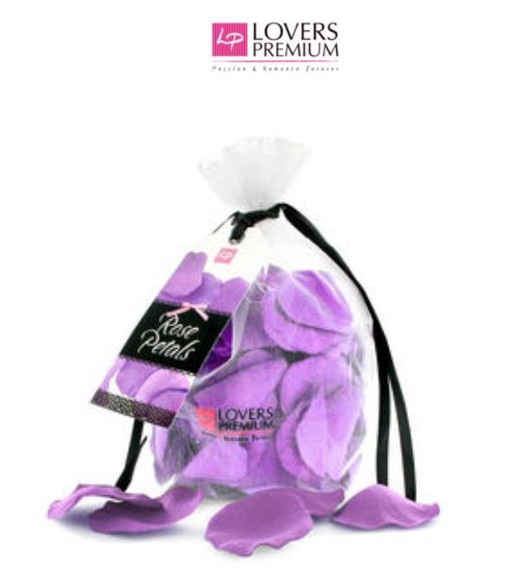 Ruusun terälehdet - Romantiikkaa petiin - kylpyyn - koristeluun