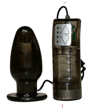 Anaalitappi tehokkaalla neljän voimakkuuden vibralla