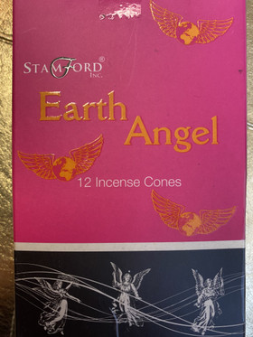 Earth Angels Incense Cones kartion mallinen suitsuke setti