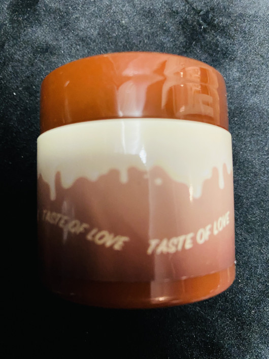 Lovers Vartalo valkosuklaamaali - Bodypaint vartalon maukastaja