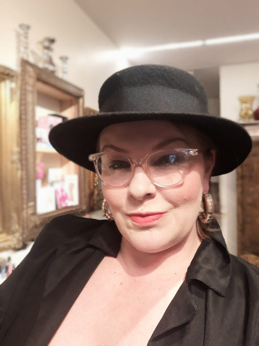 Tunti rohkaisevaa ja elämäiloista juttuseuraa löytyy täältä 60 min