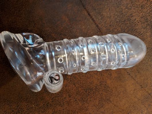 Kiihotuskumi nystyillä ja juomulla, sleevessä mukana vibraattori