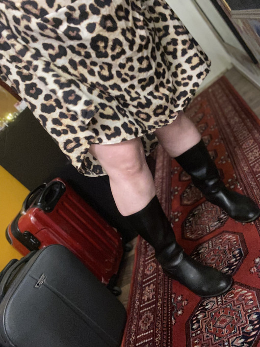 Mustat, Kannalliset kumisaappaat tyylilyylille 