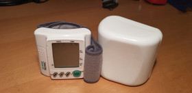 Verenpainemittari ranteeseen (Tronic)