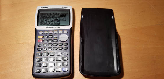 Grafiikkalaskin (Casio fx-9860G )