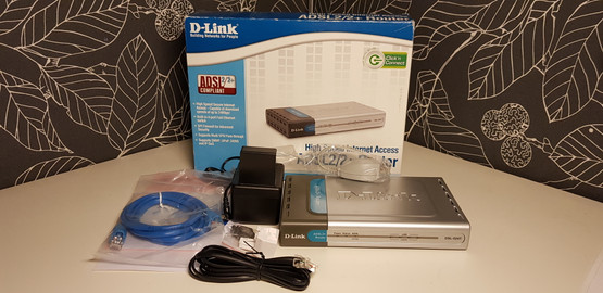 ADSL2 -modeemi (D-Link DSL-524T)