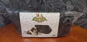 Lemmikkieläimen kuljetuskassi