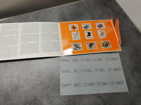 Perhosia 1990 postimerkit