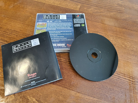 David Beckham Soccer -peli (PS1)