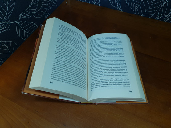 Da Vinci -koodi (Dan Brown)