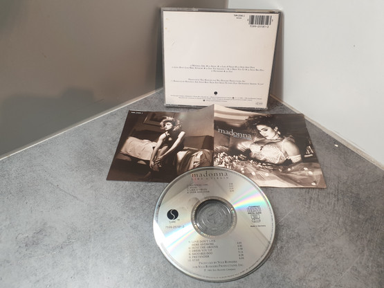 CD-levy (Madonna - Like a Virgin)